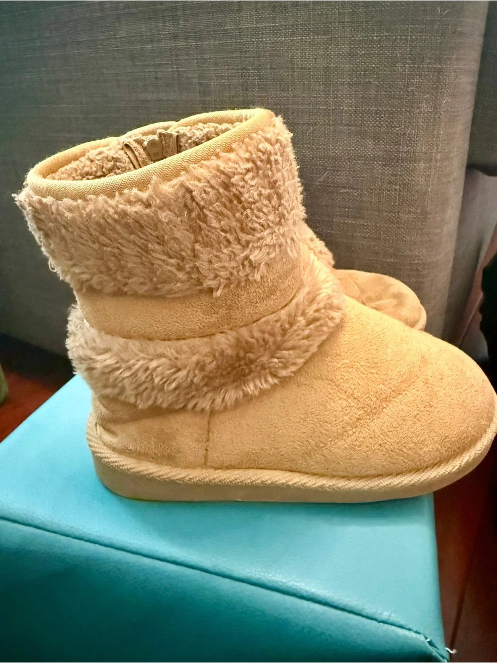 Kids Tan Faux-Shearling Cozy Winter Boots